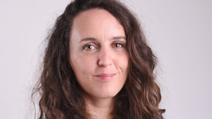 “A política não percebe nada das pessoas”