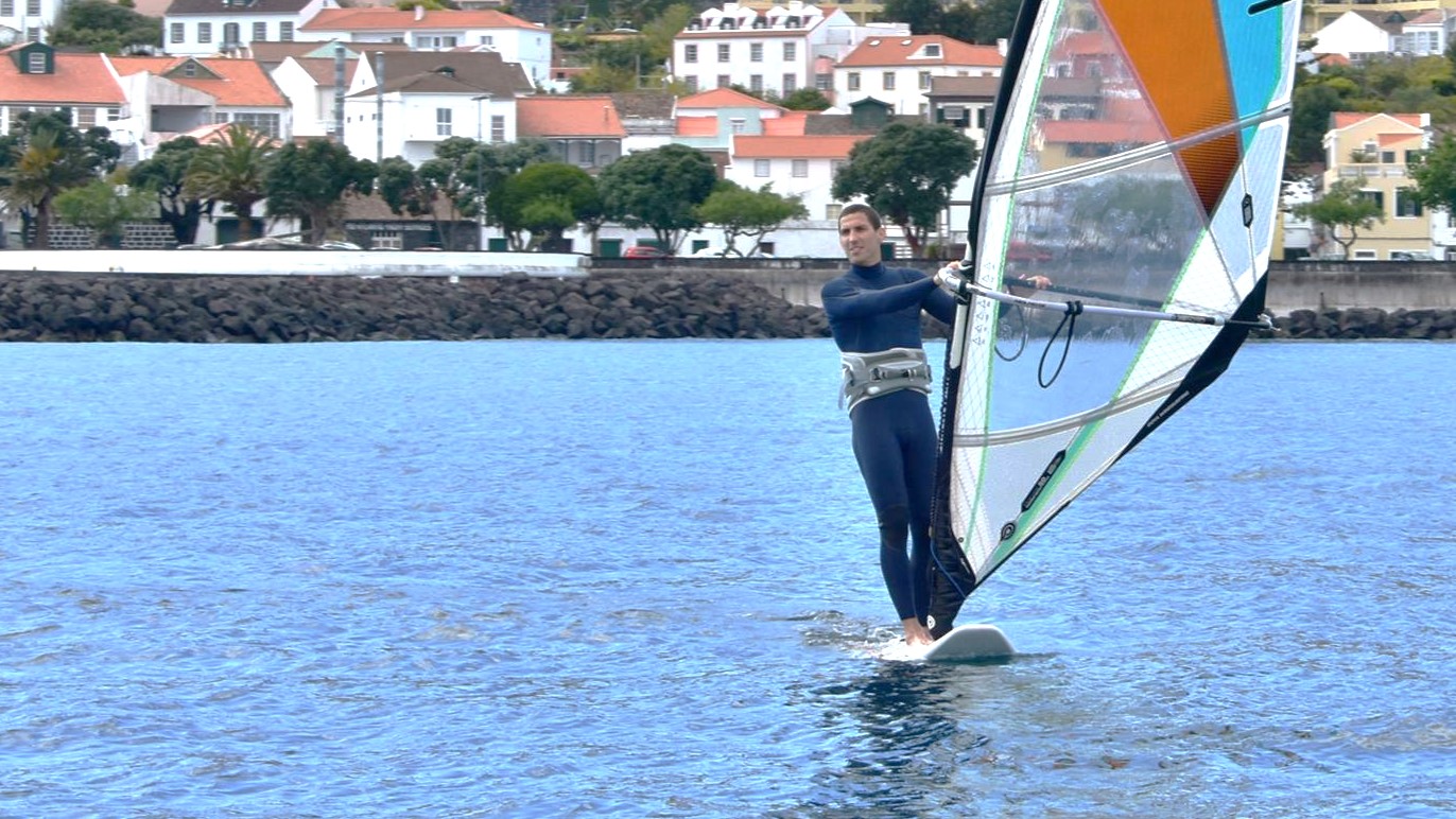 WINDSURF. «Não vejo as minhas conquistas terem impacto»