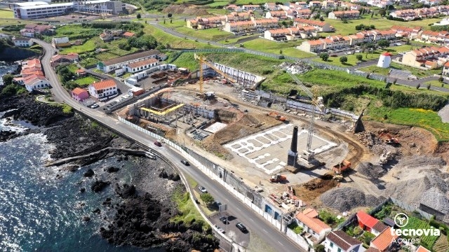 CONSTRUÇÃO CIVIL. Tecnovia destaca obras do Faial